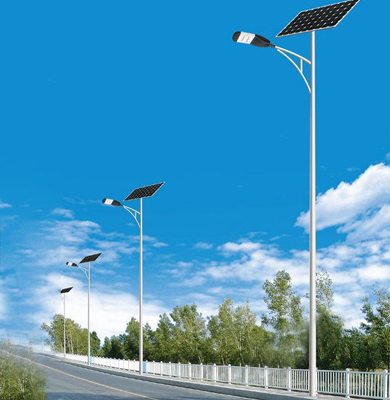 1742828123952659.jpg 仁布太阳能路灯.jpg