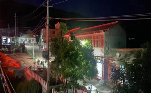 仁布太阳能路灯防雷接地做法详解