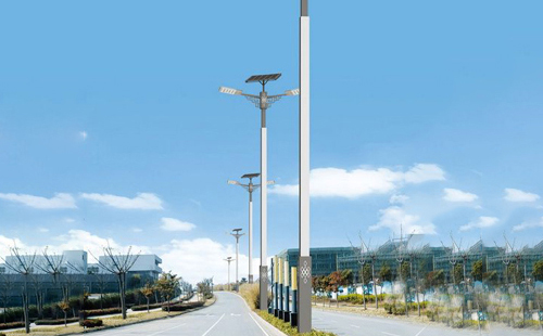 科学维护让太阳能仁布LED路灯使用寿命突破15年